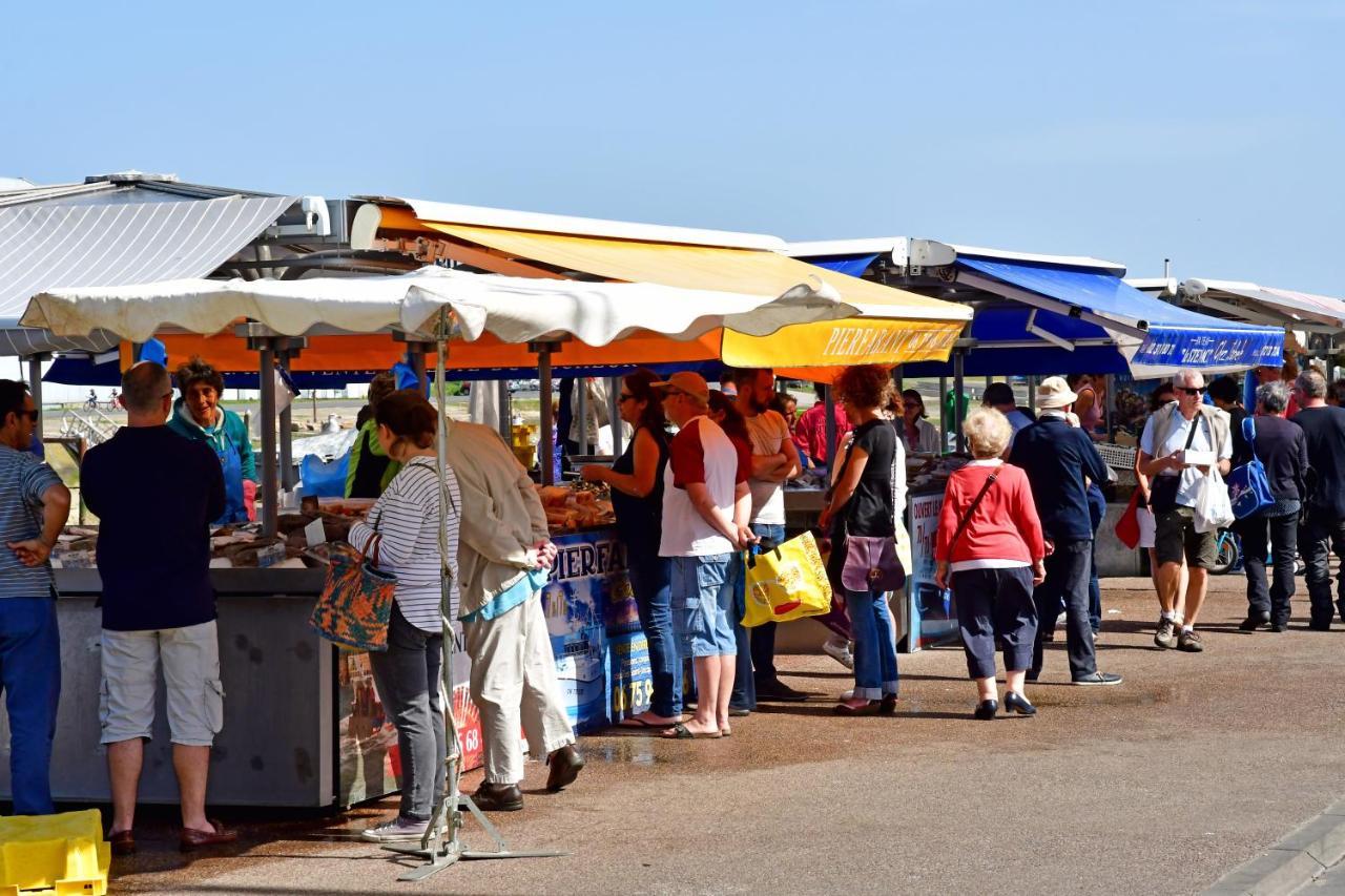 La Courette, Maison Avec Cour Proche Plage Graye-sur-Mer المظهر الخارجي الصورة